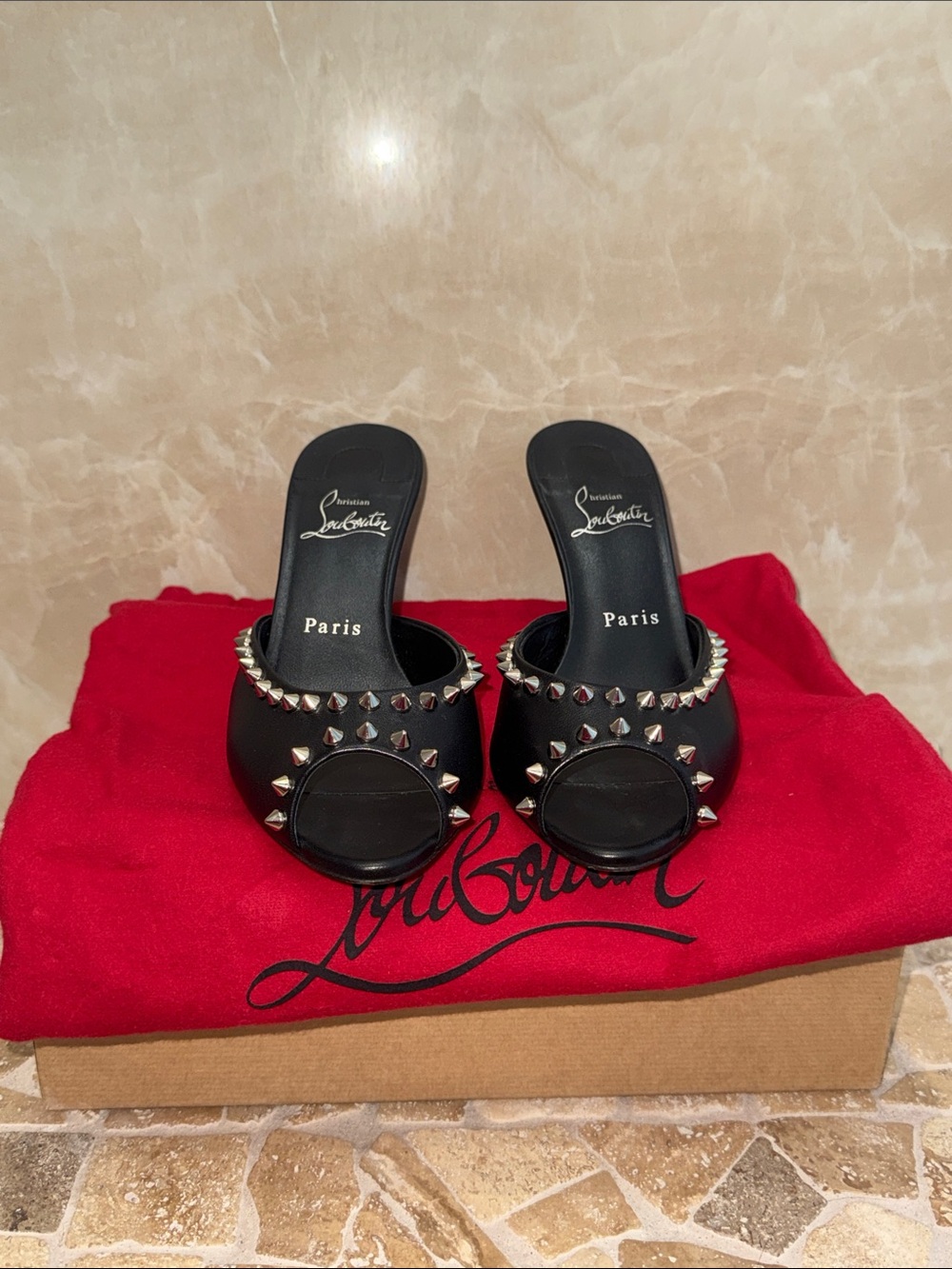 Christian Louboutin 85 Me Dolly